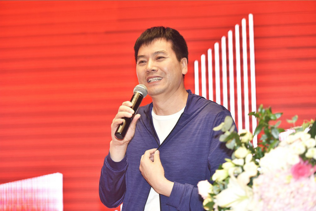 南洋胡氏“重塑产品力 亮剑新未来——2020夏季招商峰会”隆重举行1019.png